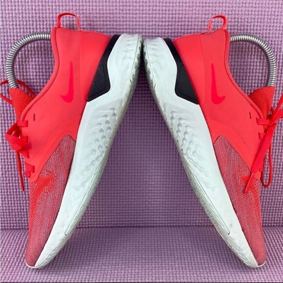 Nike Odyssey React 2 Flyknit Women’s Running Shoes Size 7  Ember Glow AH1016-800 - Picture 3 of 11